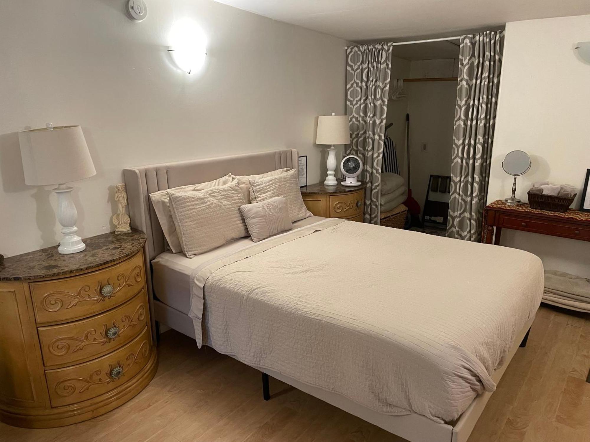 לוס אנג'לס Guest House Near Universal Studios מראה חיצוני תמונה