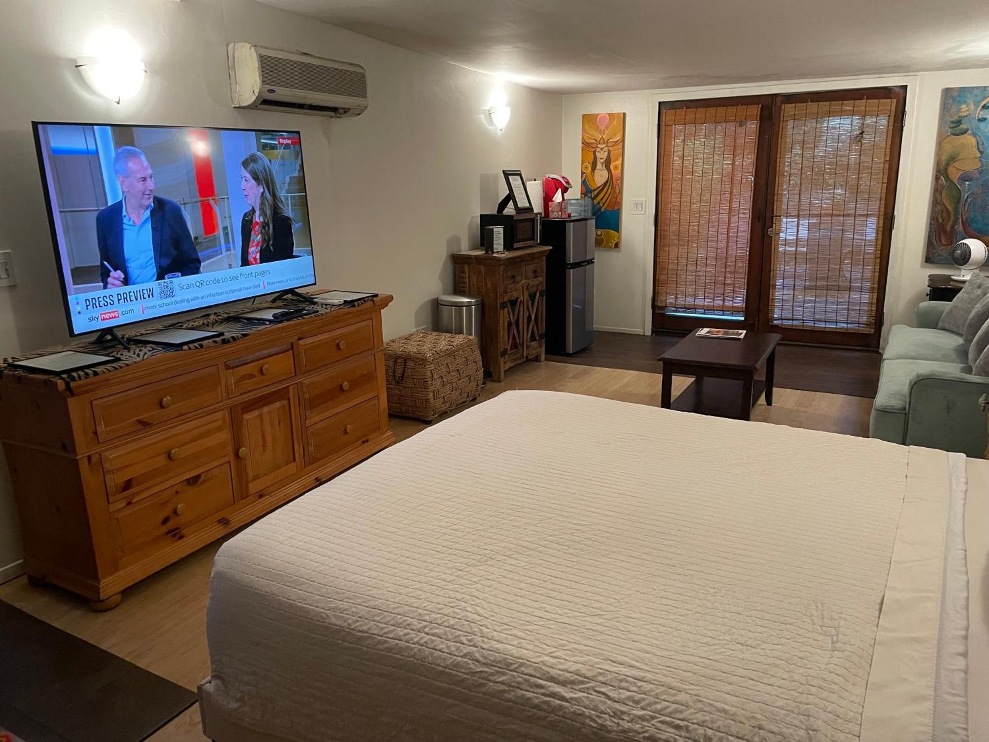 לוס אנג'לס Guest House Near Universal Studios מראה חיצוני תמונה
